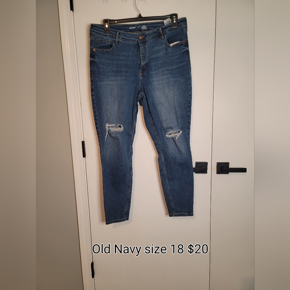 Jeans - Picture 10 of 12